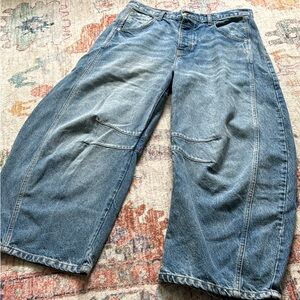 Free People Barrel Leg Jean W30 SHORT